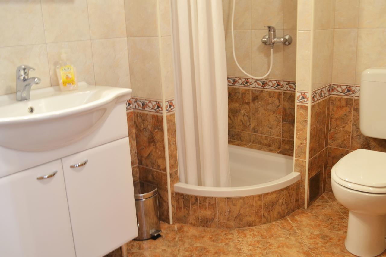 Apartments Milka Vodice Luaran gambar